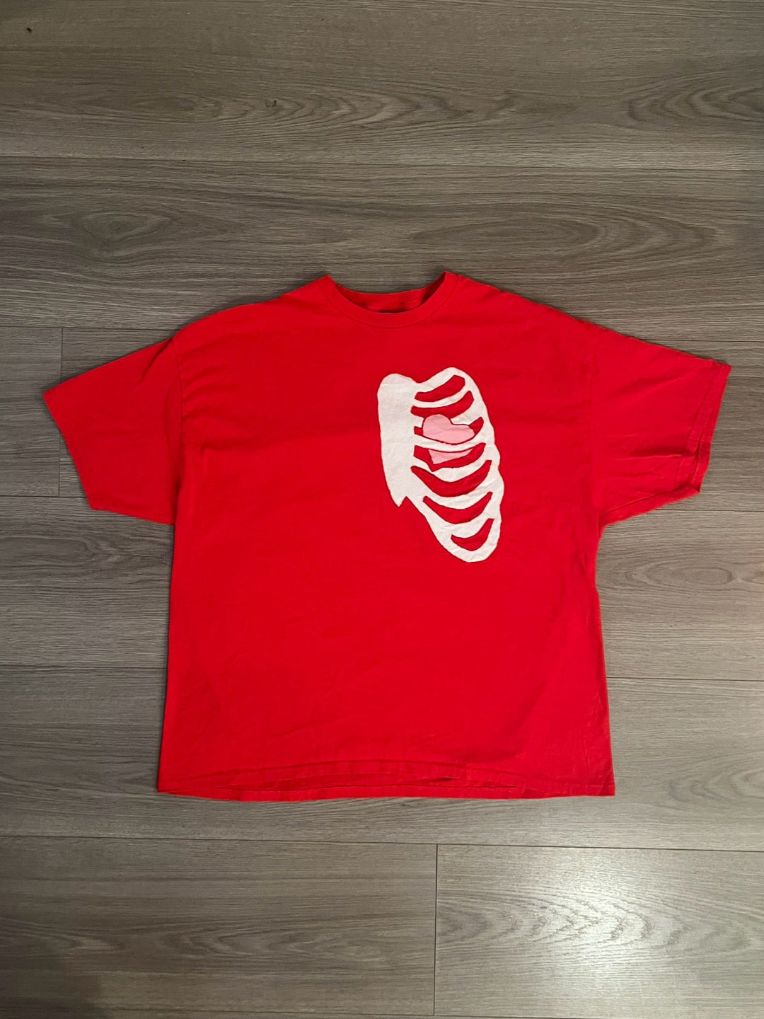2XL Red Distressed Rib Heart Shirt