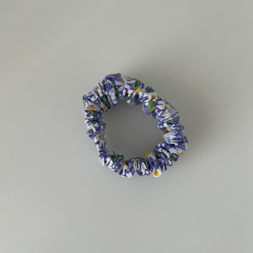 Floral Daisy Purple Scrunchie