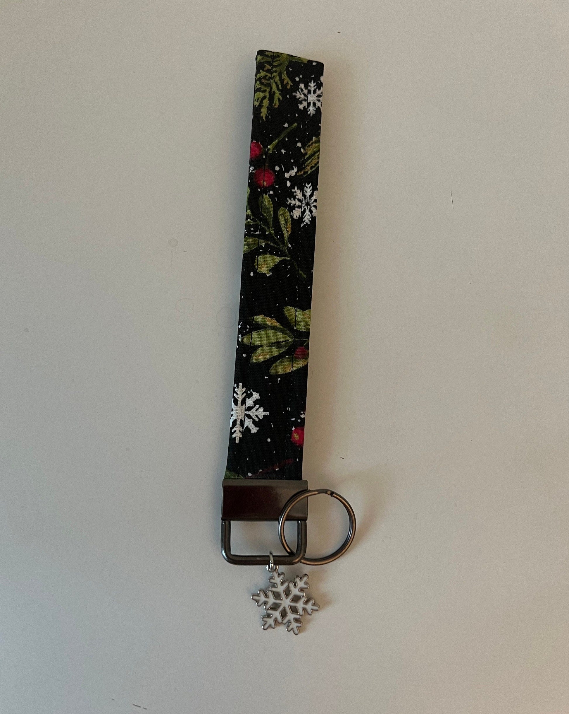 Christmas Keyfob Wristlets 1"