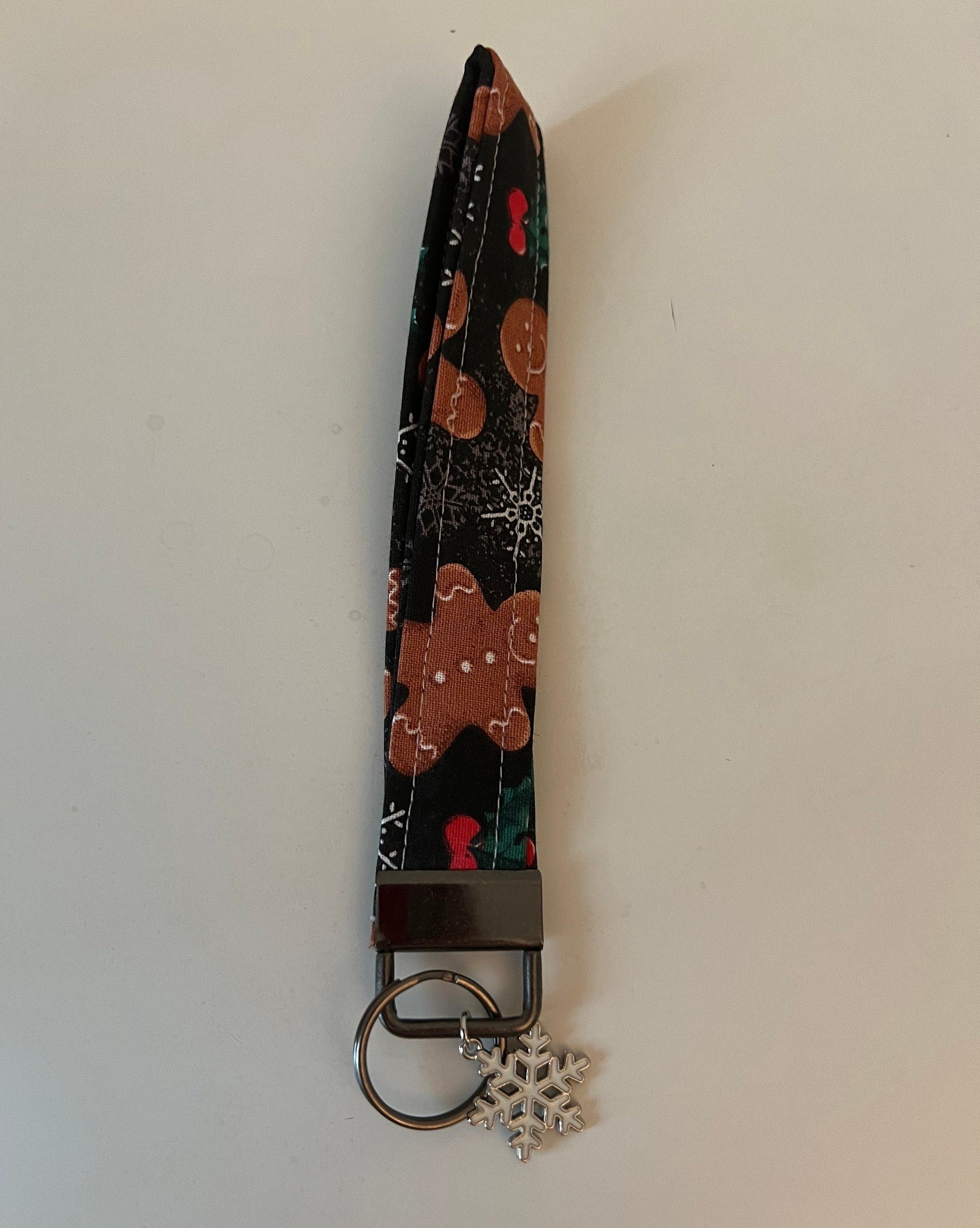 Christmas Keyfob Wristlets 1"