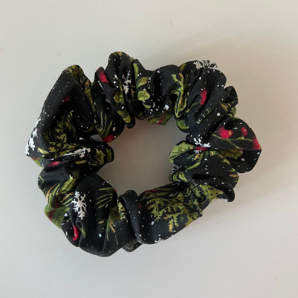 Holly Scrunchie