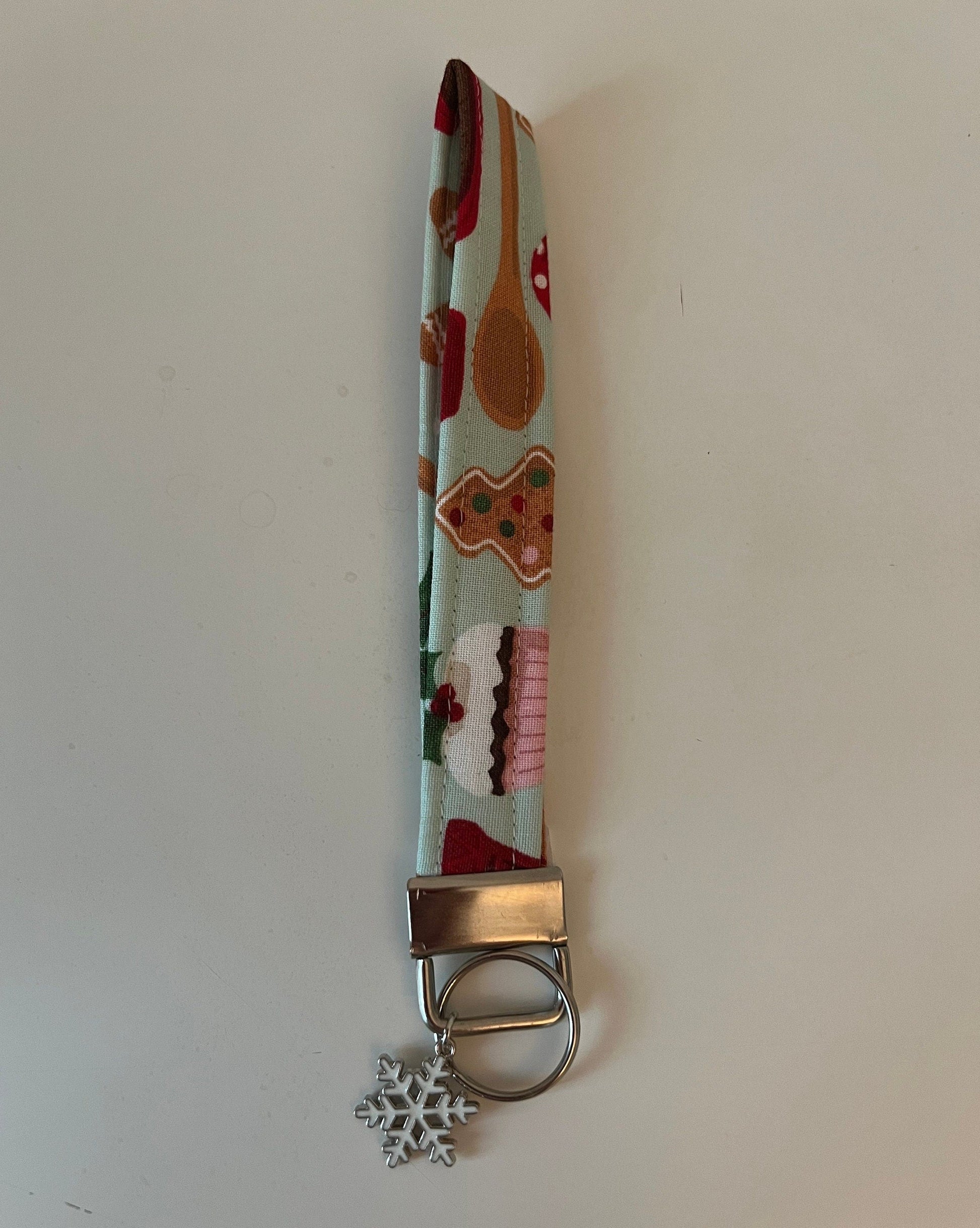 Christmas Keyfob Wristlets 1"