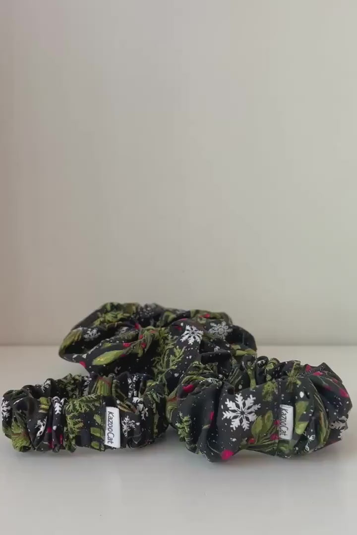 Christmas Scrunchie - Holly Scrunchie - Winter Hair Tie