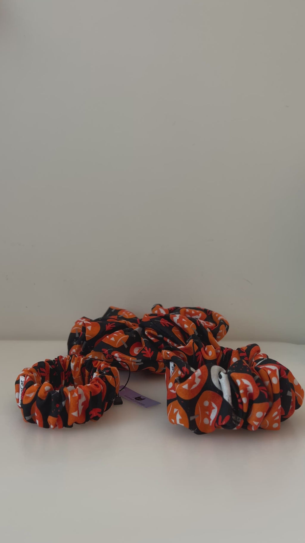 Jack-O-Lantern Scrunchie